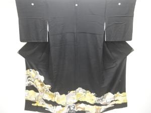 作家物　松竹梅に馬模様刺繍留袖(比翼付き)